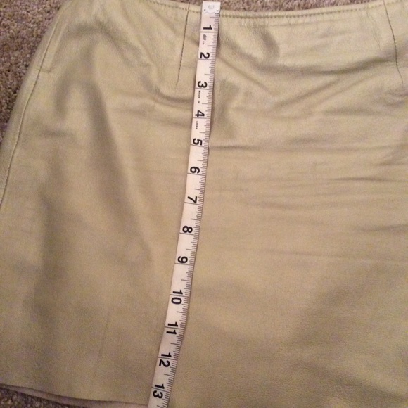 GOLD MINI GENUINE LEATHER SKIRT,3/4 - Picture 6 of 8